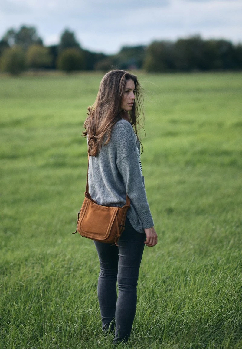 PANSY - Umhängetasche - Caramel 3 PANSY - Umhängetasche - Caramel