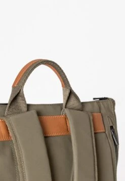 OKAYAMA - Tagesrucksack - Fallen Rock -Aunts & Uncles 121605d7f26b4433b156b027e0cbbb66