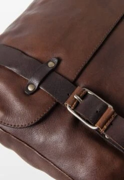 ANCHOR - Umhängetasche - Bourbon -Aunts & Uncles 1bc1a8be59064308bf30f1a6e9de0330