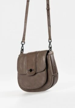 MRS TARTLET - Umhängetasche - Mushroom -Aunts & Uncles 277a5b8d3f3c4ddbb8d6ac2b603030ba