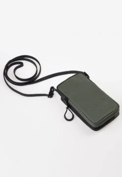 UJI NISHI - Umhängetasche - Forest Night -Aunts & Uncles 2a029d20b98c4faeb0565c094349c3f7