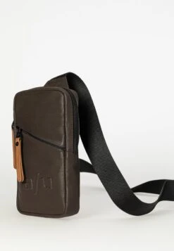 IWAKO - Umhängetasche - Bitter Chocolate -Aunts & Uncles 3159ffc547244fc2b5286d11a79f87b7