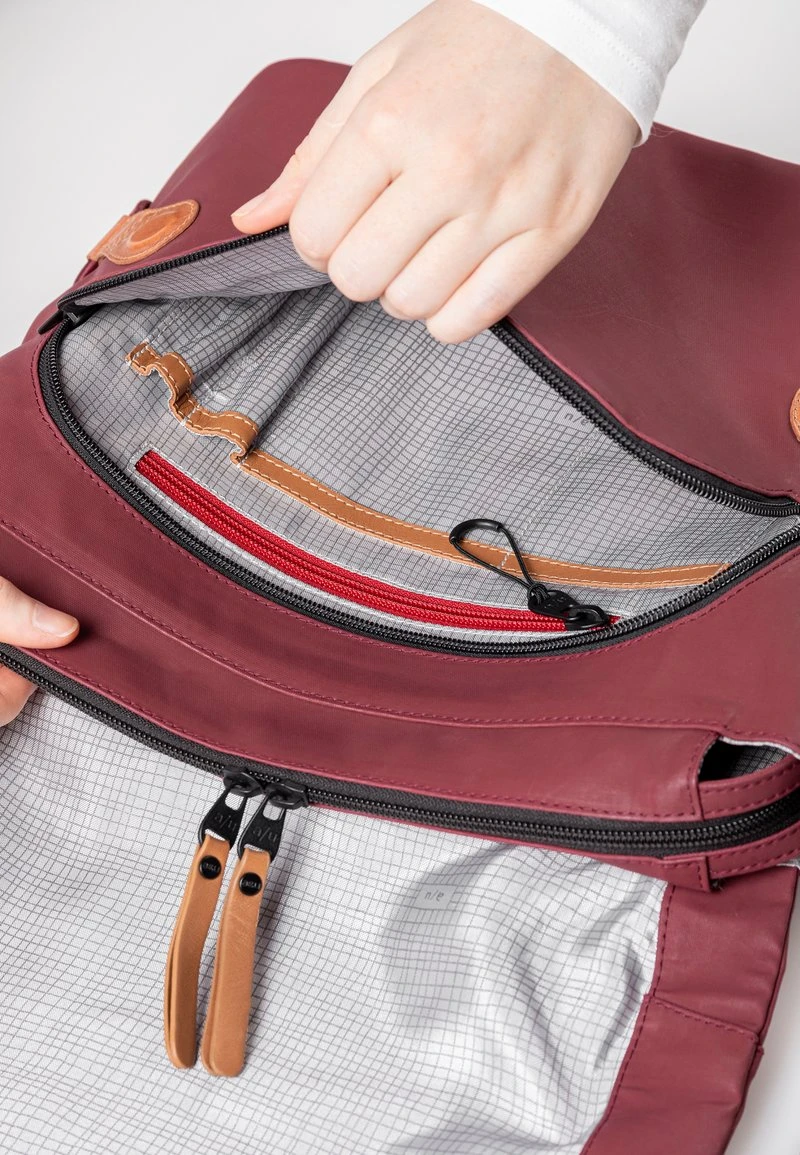 MATSUMOTO - Umhängetasche - Cabernet 4 MATSUMOTO - Umhängetasche - Cabernet – Bild 2