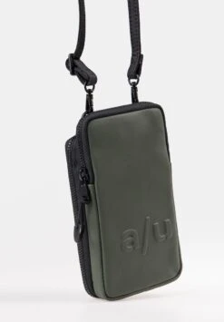 UJI NISHI - Umhängetasche - Forest Night -Aunts & Uncles 4cc48f832b004d29b642417424806215