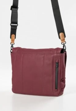 MATSUMOTO - Umhängetasche - Cabernet 11 MATSUMOTO - Umhängetasche - Cabernet -Aunts & Uncles 4e0ba9acbe974f83a2e333a6a02dfb9b