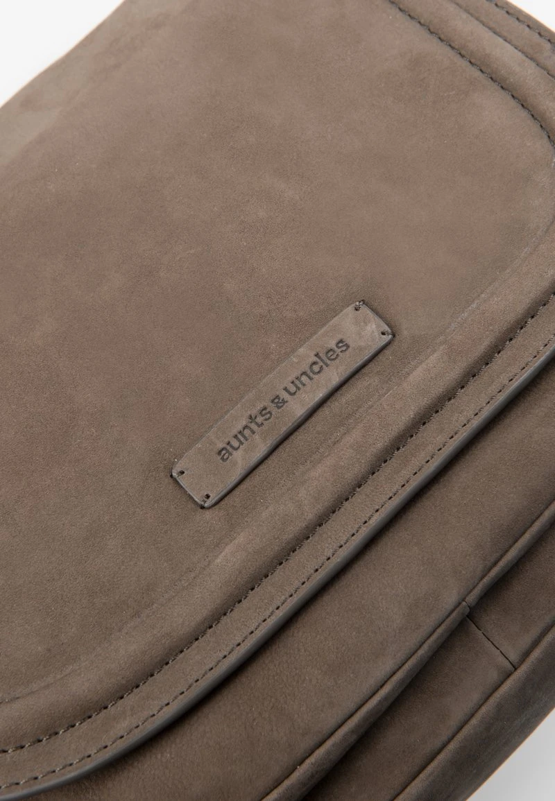 CHIVE - Umhängetasche - Morel 6 CHIVE - Umhängetasche - Morel – Bild 4