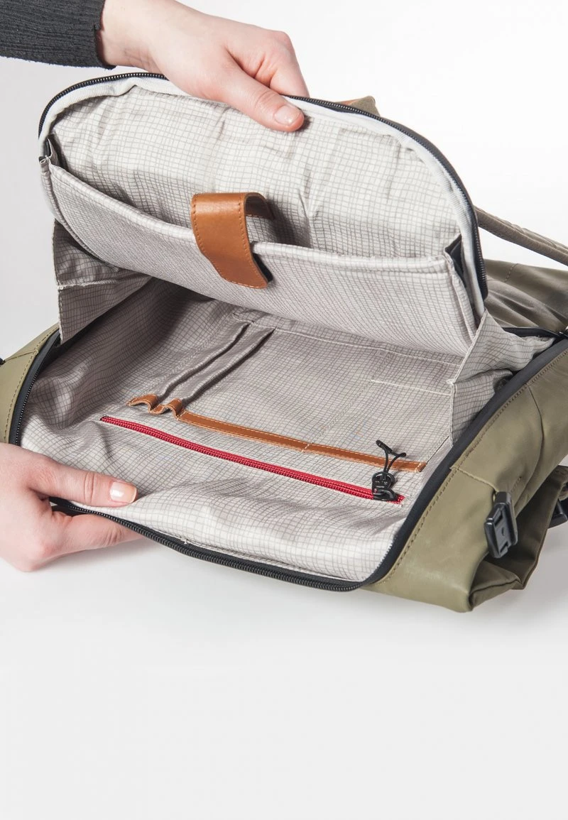 FUKUI - Tagesrucksack - Fallen Rock 4 FUKUI - Tagesrucksack - Fallen Rock – Bild 2