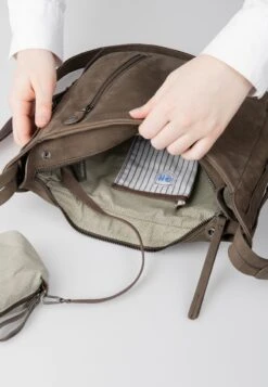 PANSY - Umhängetasche - Morel