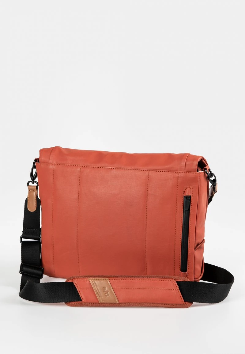 MATSUMOTO - Umhängetasche - Rooibos 6 MATSUMOTO - Umhängetasche - Rooibos – Bild 4