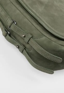 PANSY - Umhängetasche - Deep Lichen -Aunts & Uncles 72e32890d3934a429af3360e5417f409