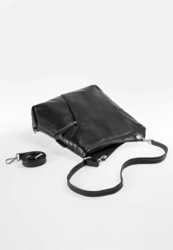 BRAMBLE - Umhängetasche - Jet Black 13 BRAMBLE - Umhängetasche - Jet Black -Aunts & Uncles 72fc9cd1a1ac49ae9eee8dc8bc159196