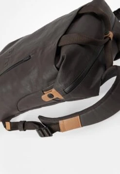 MORIOKA - Tagesrucksack - Bitter Chocolate 12 MORIOKA - Tagesrucksack - Bitter Chocolate -Aunts & Uncles 80a73d57a98c484f9df72e31b49b8d70