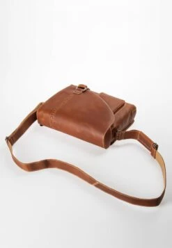 Umhängetasche - Vintage Tan -Aunts & Uncles 8b2c201539d441048e10d1d49d6e0e51