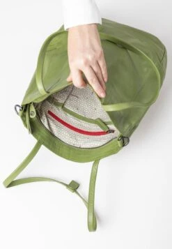 CARAMBOLA - Shopping Bag - Calliste Green -Aunts & Uncles 8bf2737c4824453a9ec757c7d4e54ab3 1