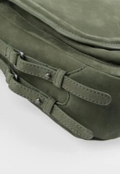 CHIVE - Umhängetasche - Deep Lichen -Aunts & Uncles 9e010703c91748a587ac66d777c77299