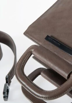 MRS MOCHI - Handtasche - Mushroom -Aunts & Uncles a5bc1043a2e044acb363769176ff10d9