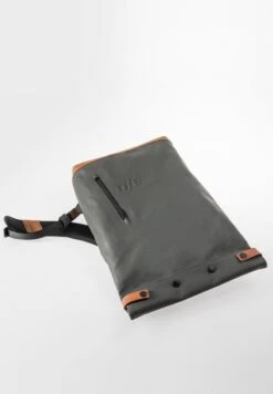 WAKAYAMA - Tagesrucksack - Gravity Grey -Aunts & Uncles a65c479634524c90b6e6198077d04243