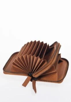 FLINN - Geldbörse - Cognac -Aunts & Uncles bbc03b9b358442b7a0cb7b96012f72ac