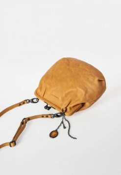 MRS FORTUNE COOKIE - Umhängetasche - Buckthorn 11 MRS FORTUNE COOKIE - Umhängetasche - Buckthorn -Aunts & Uncles c19a8ebb1272405b882262b8f7773889