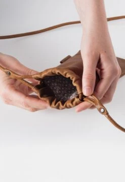 Umhängetasche - Creme Brulee