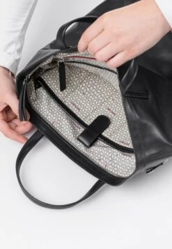 LOQUAT - Tagesrucksack - Jet Black