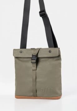 YAO - Umhängetasche - Fallen Rock 12 YAO - Umhängetasche - Fallen Rock -Aunts & Uncles dc271718837942d58362a6354485c651