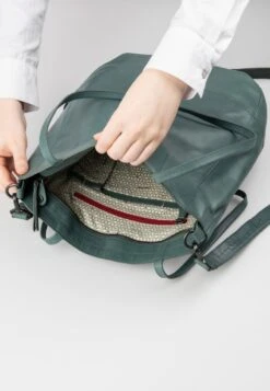 CARAMBOLA - Shopping Bag - North Atlantic 13 CARAMBOLA - Shopping Bag - North Atlantic -Aunts & Uncles df6bbfb6865b46269fbc09fda713dbbc 1