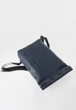 WAKAYAMA - Tagesrucksack - Storm -Aunts & Uncles ef2cfe22a9ca409698daffeaa87f3494