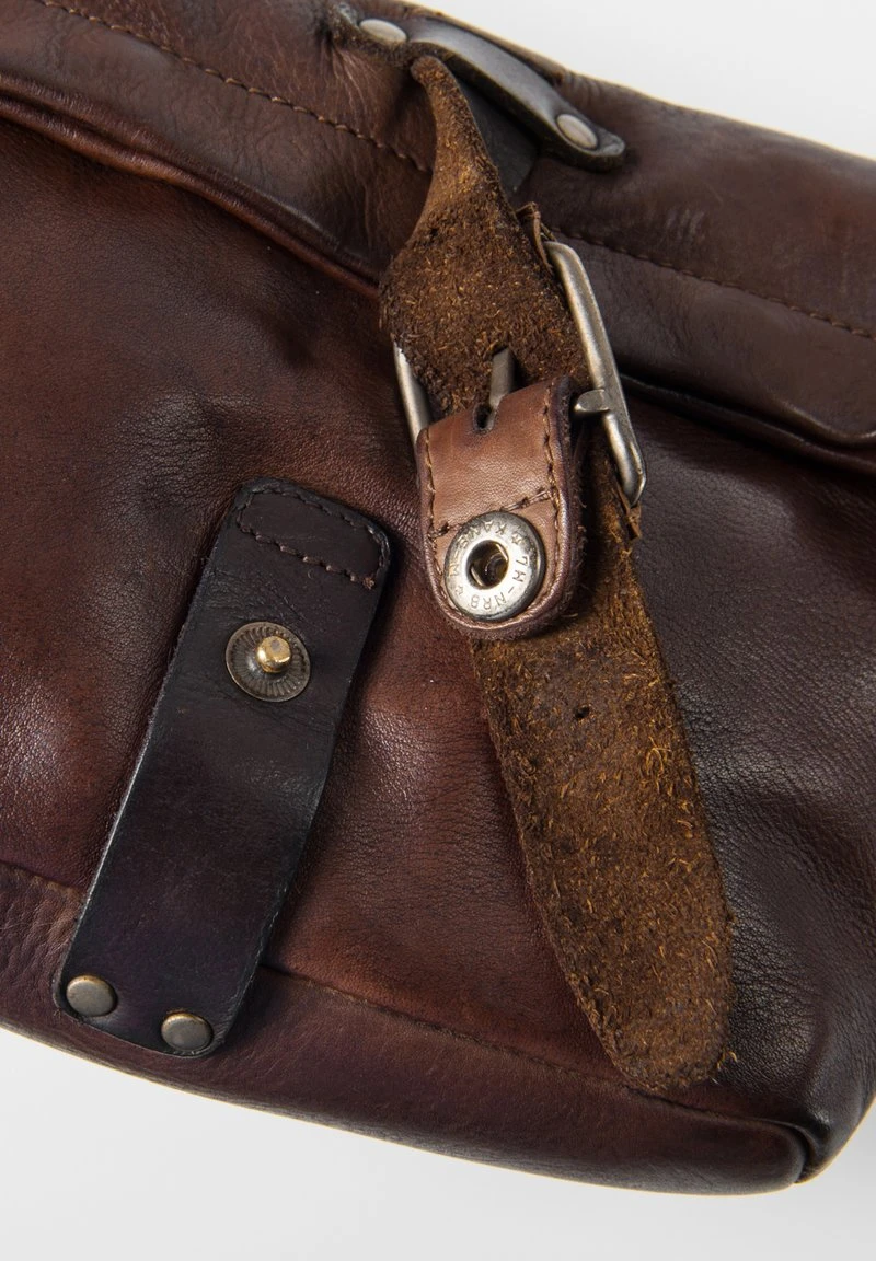 STUBBLE - Umhängetasche - Bourbon 6 STUBBLE - Umhängetasche - Bourbon – Bild 4