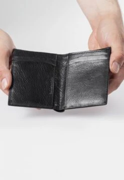 NIILO - Geldbörse - Black 13 NIILO - Geldbörse - Black -Aunts & Uncles f7568a6b900740468eb05118c7821204 1