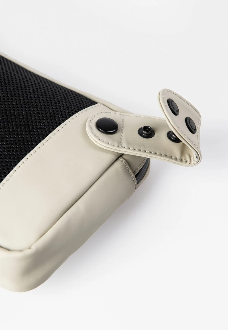 MITO NISHI - Gürteltasche - Sand 5 MITO NISHI - Gürteltasche - Sand – Bild 3