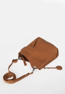 CHOKEBERRY - Umhängetasche - Cognac 11 CHOKEBERRY - Umhängetasche - Cognac -Aunts & Uncles fdb258665eb04cd5a58b1c98bed2b836